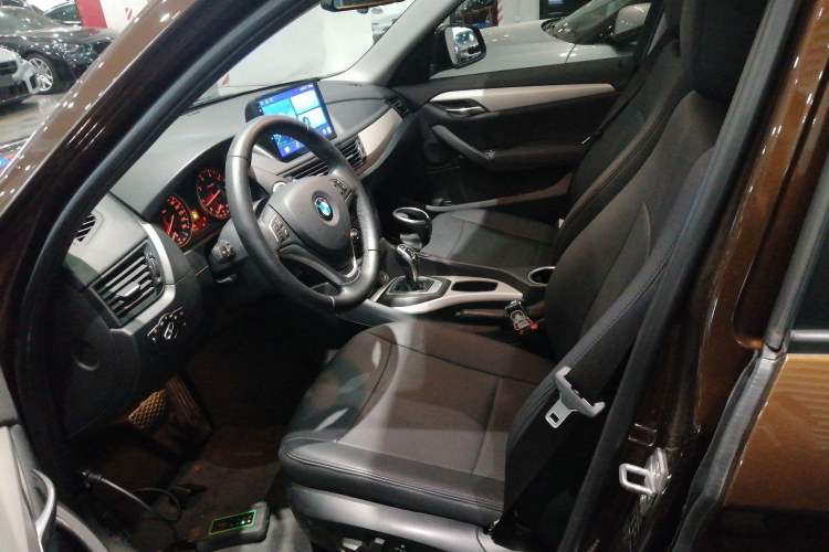 Used BMW X1 2014 sDrive18i Fashion Model