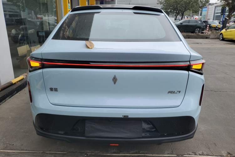 Used Livan Livan 7 2023 605km Hunter Light