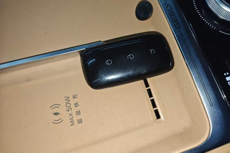 Used  Galaxy Xingjian 7 EM-i 2025 120km Flagship Edition