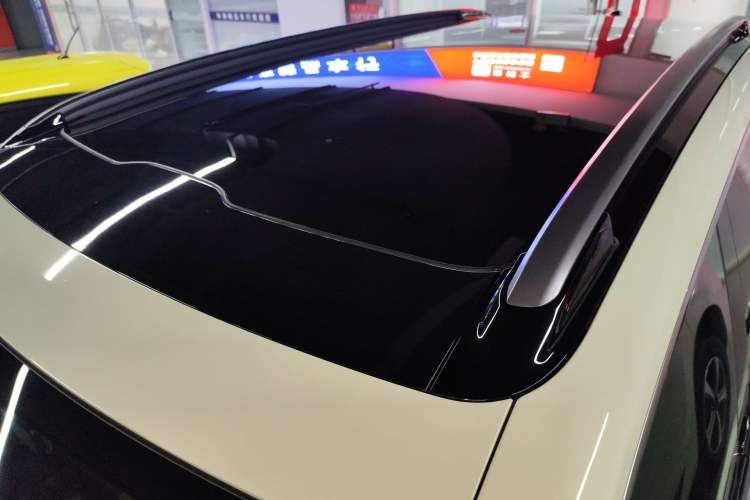 Used  #5 2024 Ultra-Long Range Extraordinary Journey Luxury Edition