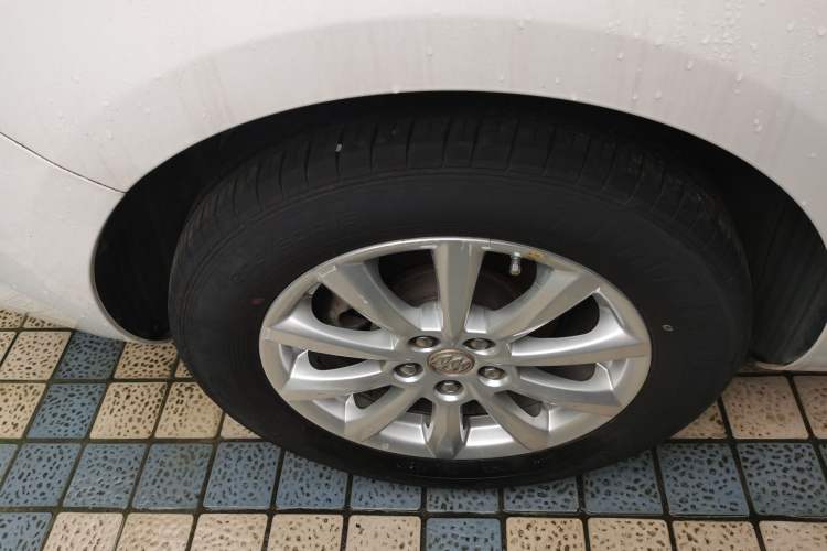 Used Buick GT 2013 GT 1.6L Manual Entry-Level Model
