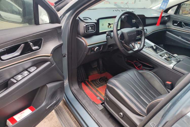 Used Chery Tiggo 9 2023 2.0T Dual-Clutch Two-Wheel Drive Luxury Edition 5 Seats