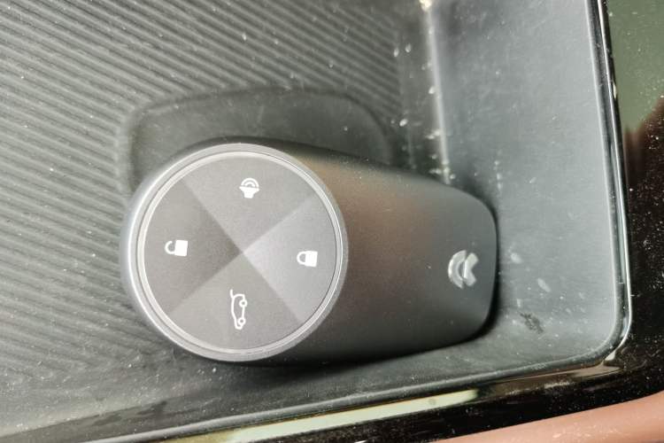 Used Nio ES8 2018 355 km Base Version 6-Seater Edition
