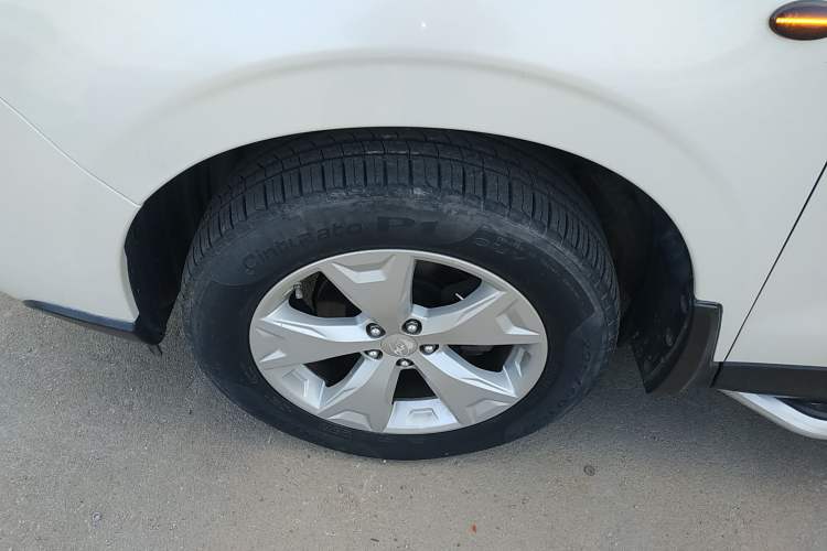 Used Subaru Forester 2013 2.0i Automatic Luxury Edition