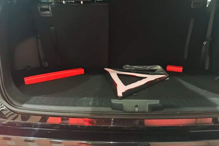 Used Toyota Highlander 2023 2.5L Smart Electric Hybrid Dual-Engine Four-Wheel Drive Prestige Version – 7 Seats