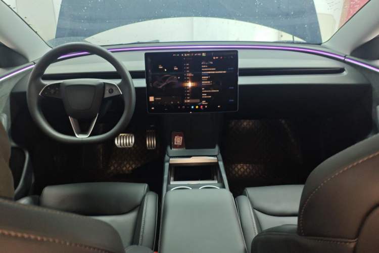 Used Tesla Model 3 2024 High-Performance All-Wheel-Drive Version
