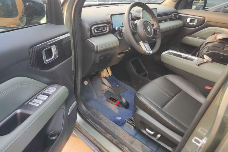 Used Baojun Spark EUV 2024 Prestige Edition 4 Seats