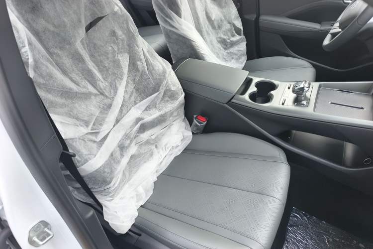 Used BYD Qin PLUS 2025 DM-i Smart Drive 55KM Leading Model
