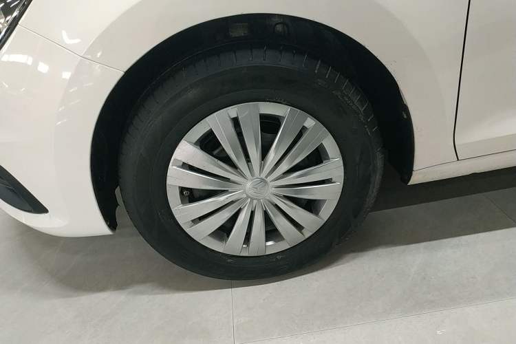 Used Volkswagen Santana 2019 1.5L Manual Fashion Edition China VI Standard