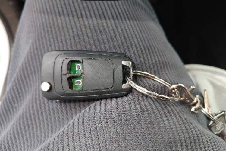 Used Chevrolet Trax 2016 1.4T Automatic Two-Wheel Drive Comfort Version with Sunroof