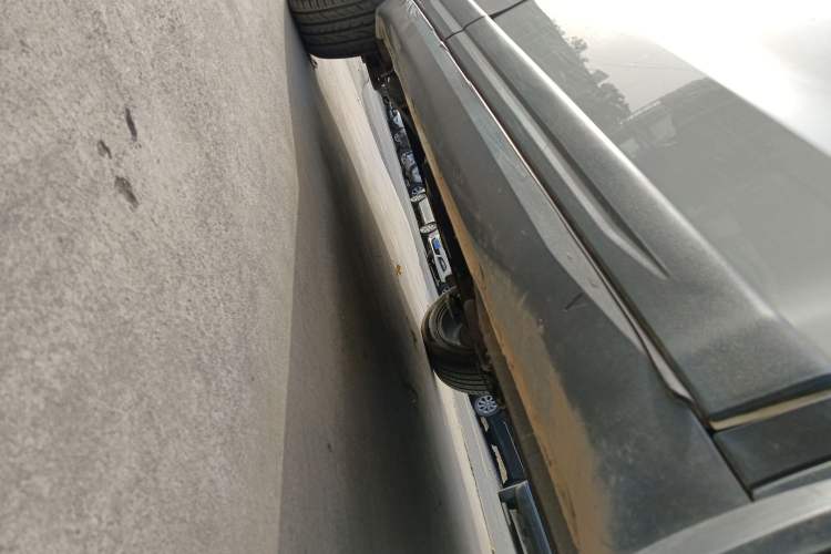 Used FAW Senya R7 2016 1.6L manual luxury version
