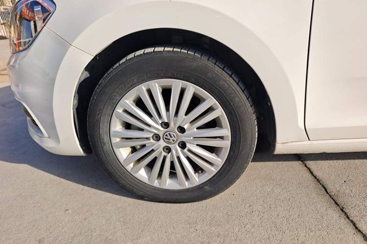 Used Volkswagen Santana 2019 1.5L Manual Comfort Version China VI