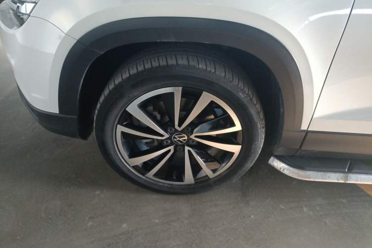 Used Volkswagen Tharu 2021 280TSI Two-Wheel-Drive Luxury Plus Edition
