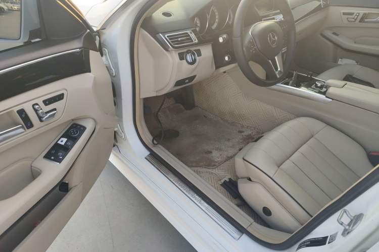 Used Mercedes-Benz E-Class 2015 Revised E 260 L Sporty and Stylish Edition
