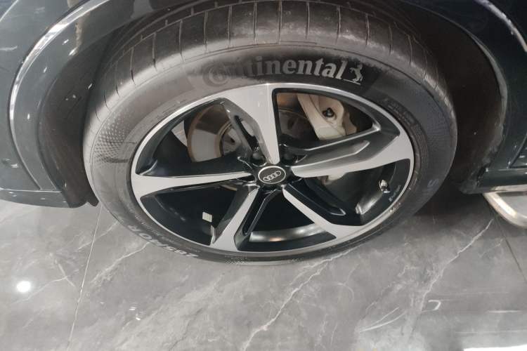 Used Audi Q7 2023 55 TFSI quattro S line Sport Edition
