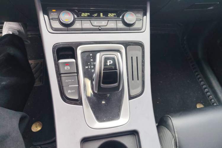 TDK.VehicleDetails.img