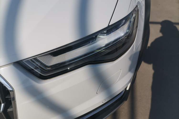 Used Audi A6 2017 3.0T allroad quattro
