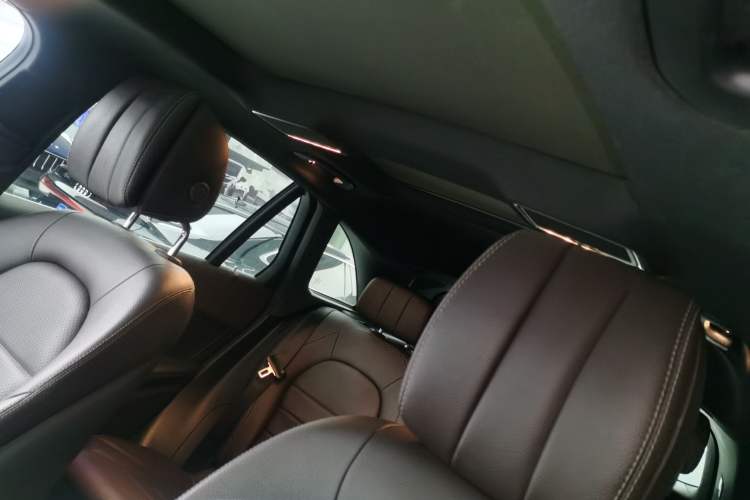 Used Mercedes-Benz GLC 2020 GLC 260 L 4MATIC Luxury Model