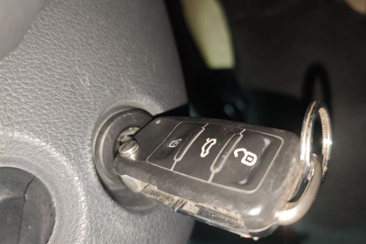 Used Skoda Rapid Spaceback 2018 1.6L Automatic Comfort Edition
