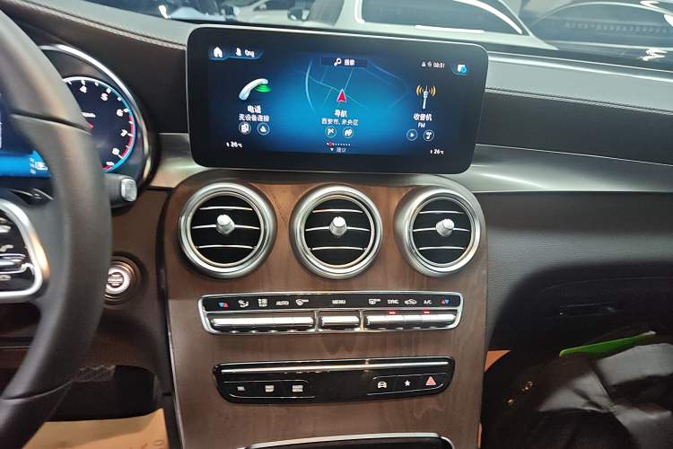 Used Mercedes-Benz GLC 2020 Facelift GLC 260 L 4MATIC Luxury Edition