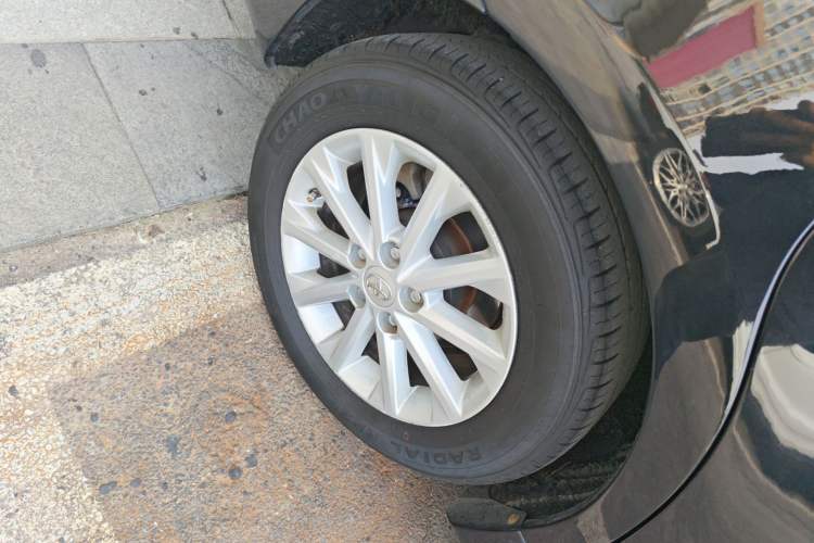 Used Toyota Camry 2015 2.0G Premier Edition
