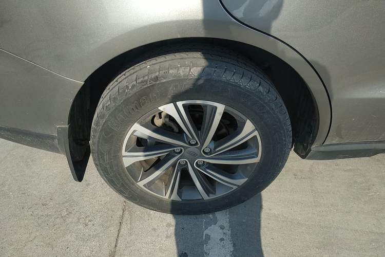 Used Geely Auto Vision X6 2020 1.4T CVT Luxury Edition