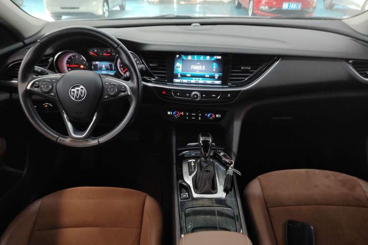 Used Buick Regal 2019 Revised 20T Luxury Version China VI Standard
