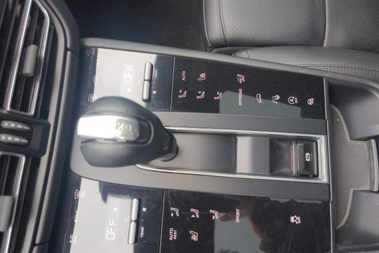 Used Porsche Macan 2022 Macan 2.0T