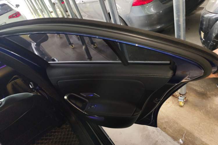 Used Mercedes-Benz A-Class 2021 A 200 L Sport Sedan Fashion Model
