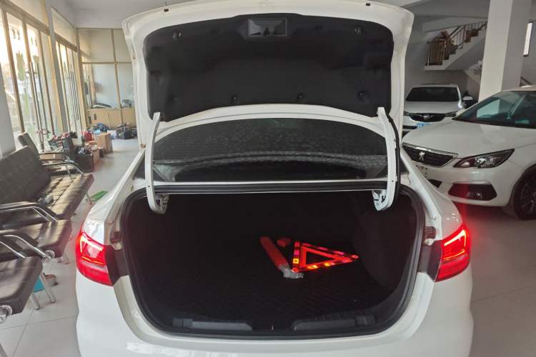 Used Ford Escort 2019 Revised Version 1.5L Automatic Enjoyment Type China VI Standard