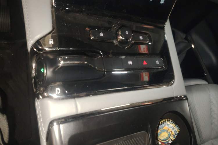 Used Nio ES8 2020 580 km Range Signature Edition Six-Seater Version
