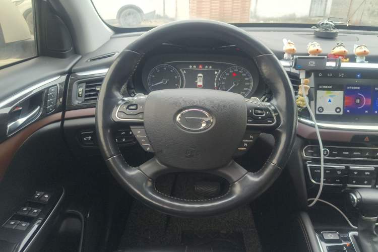 Used GAC Trumpchi GS8 2017 320T Two-Wheel Drive Luxury Smart Connectivity Version (7 Seats)
