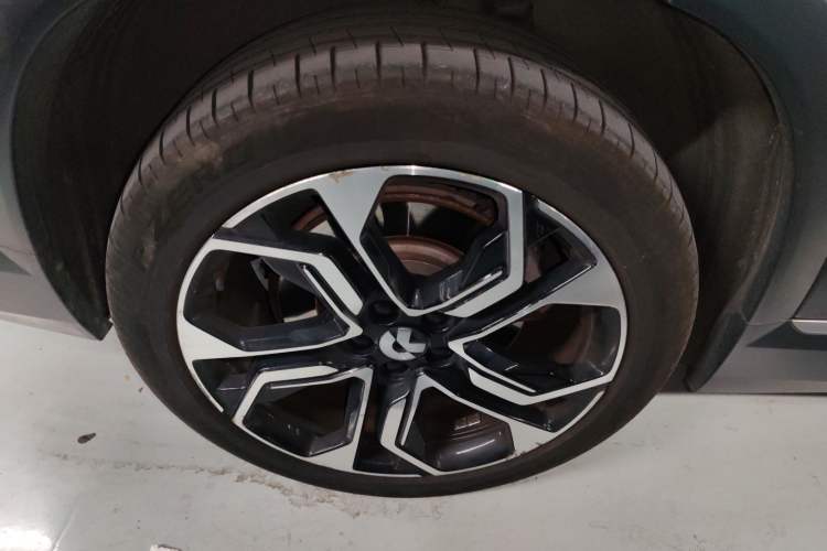 Used Nio ES8 2020 415 km Range 6-Seater Version
