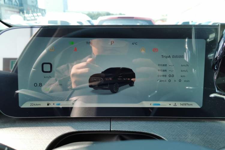 Used Chery Tiggo 9 2023 2.0T Dual-Clutch Two-Wheel Drive Leading Edition 5 Seats