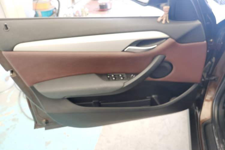 Used BMW X1 2013 sDrive18i Fashion Model
