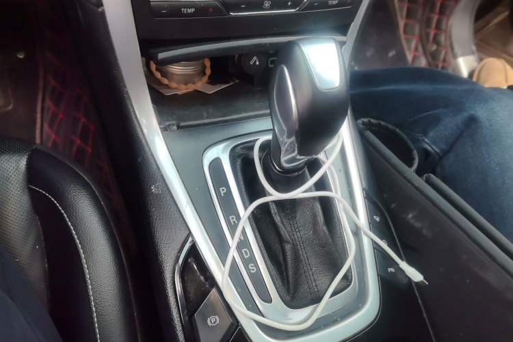 Used Ford Edge 2016 EcoBoost 245 Four-Wheel Drive Titanium 7-Seater
