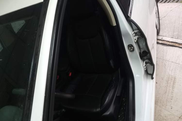 Used Peugeot 308 2014 Enjoyment Edition Classic 1.6L Automatic Fashion Model
