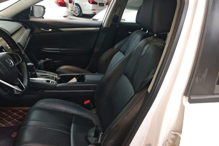 Used Honda Civic 2016 220TURBO CVT Prestige Edition