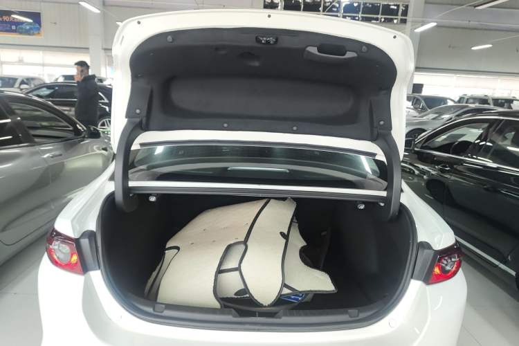 Used Mazda Mazda 3 Axela 2023 2.0L Automatic ZhiXuan Edition
