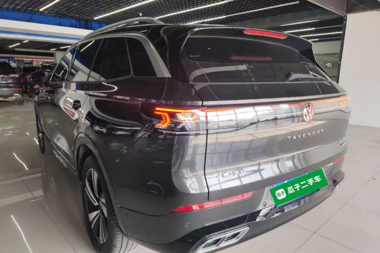 Used Volkswagen Tavendor 2023 380TSI Four-Wheel Drive R-Line Cruise Edition