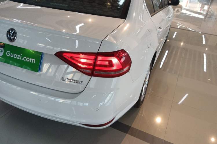 Used Volkswagen Lavida 2018 Classic 1.5L Automatic Fashion Edition China VI Standard
