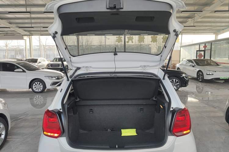 Used Volkswagen Polo 2018 1.5L Automatic Advanced Driving Model