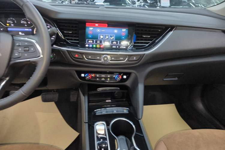 Used Buick Regal 2023 552T Smart Enjoyment Version
