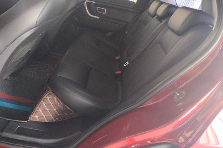 Used Land Rover Discovery Sport 2016 2.0T SE
