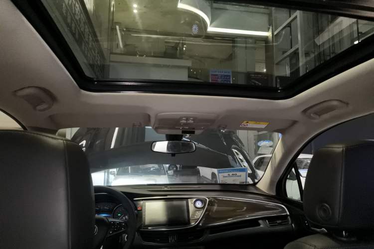 Used Buick Envision 2018 20T Two-Wheel-Drive Leading Model
