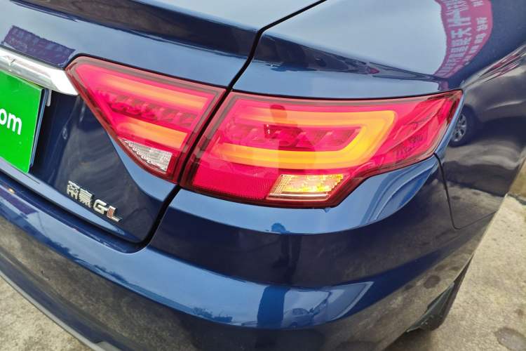 Used Geely Auto Emgrand GL 2018 1.4T Manual Elite Smart Connectivity Version
