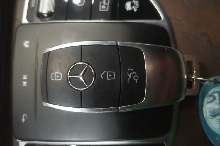 Used Mercedes-Benz GLC 2020 GLC 300 L 4MATIC Dynamic Edition
