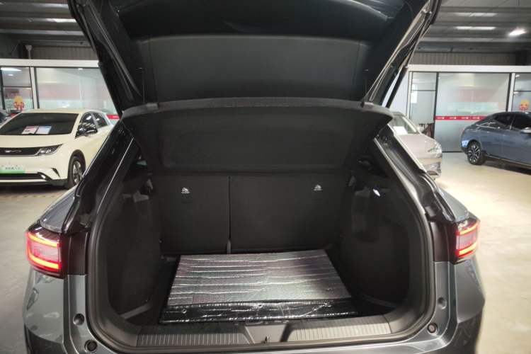 Used Volkswagen ID.4 X 2024 Pure & Smart Edition
