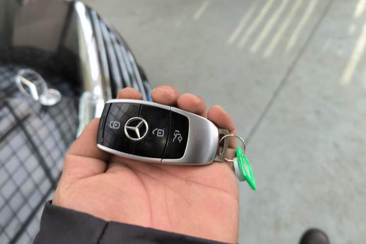 Used Mercedes-Benz E-Class 2017 E 300 L Sport Luxury Edition