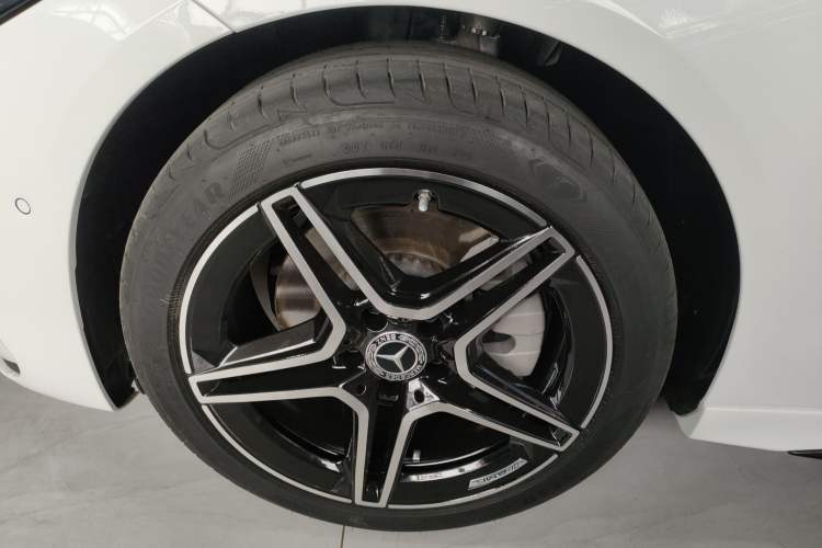 Used Mercedes-Benz C-Class 2024 Facelift C 260 L Night Edition Sport Version
